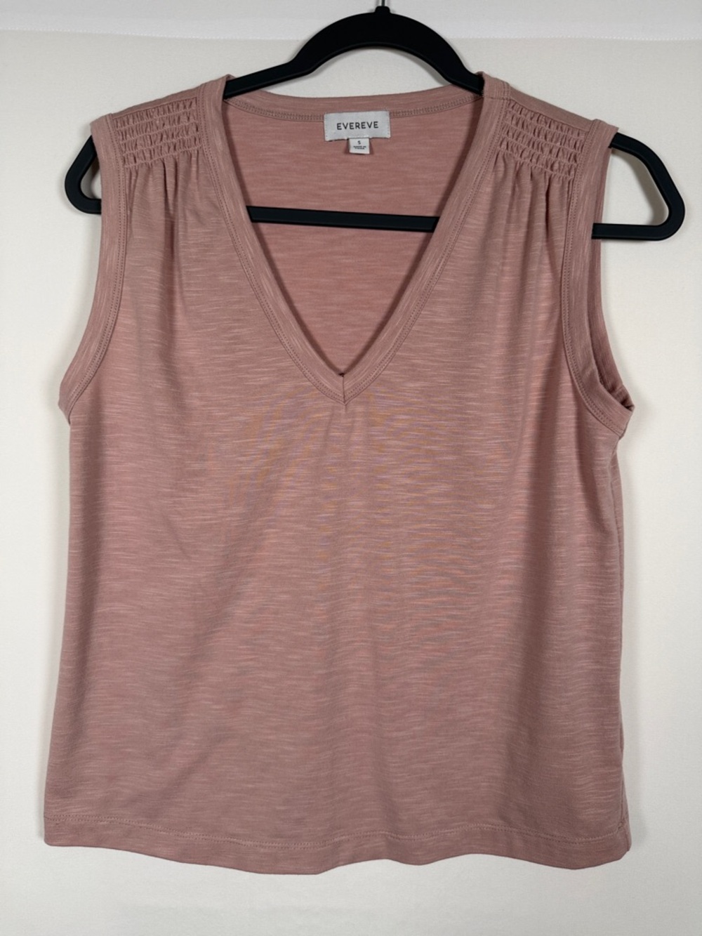 Evereve Mauve V-Neck Sleeveless Top with Shirred Shoulders